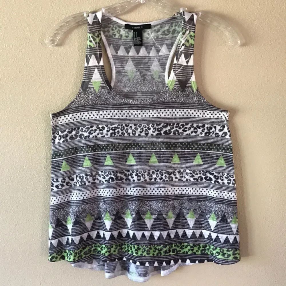 Forever 21 Super Cute Tank Top